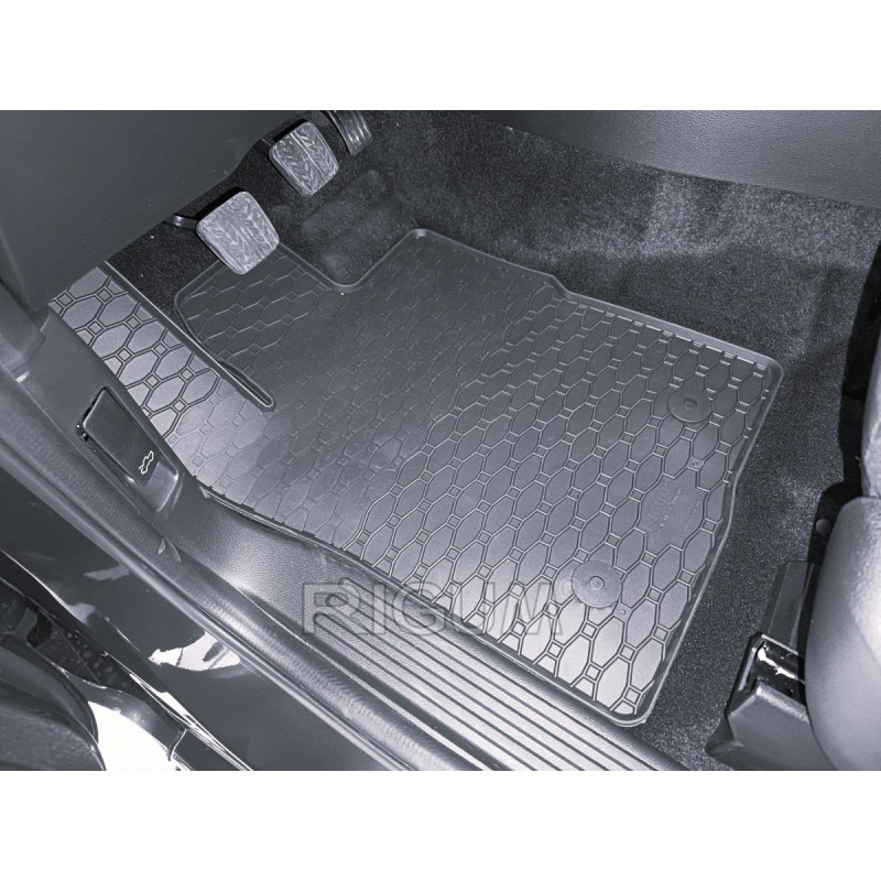 GUMENI TEPISI VW AMAROK 23-/ FORD RANGER 23-