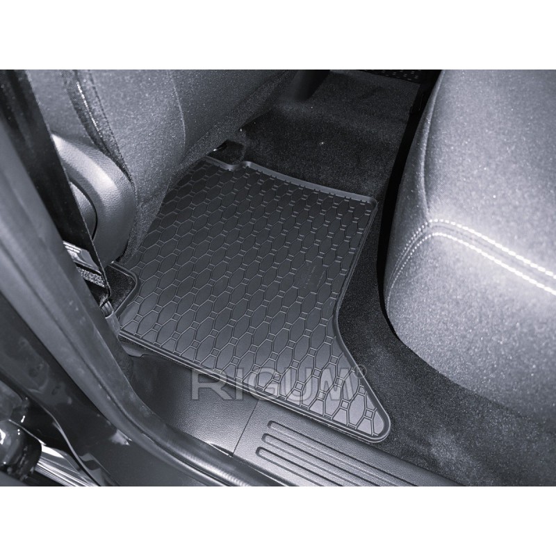 GUMENI TEPISI VW AMAROK 23-/ FORD RANGER 23-