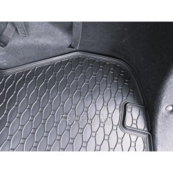 GUMENI TEPISI PRTLJAŽNIK KIA CEED SW 12-