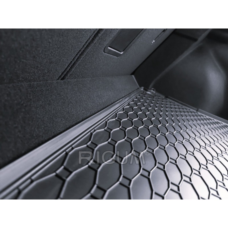 AG PRTLJAŽNIK HYUNDAI i30 HB 2021-/MHEV 2021- AG PRTLJAŽNIK HYUNDAI i30 HB 2021-/MHEV 2021-