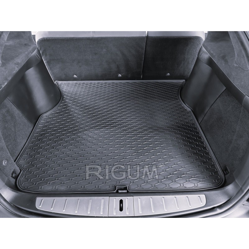 AG PRTLJAŽNIK TESLA X 5m 2015- AG PRTLJAŽNIK TESLA X 5m 2015-