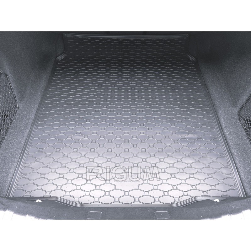 AG PRTLJAŽNIK BMW 3 G20 19-/BMW 4 Coupe 20-(G22)/BMW 4 Gran Coupe 20- AG PRTLJAŽNIK BMW 3 G20 19-/BMW 4 Coupe 20-(G22)/BMW 4 Gran Coupe 20-