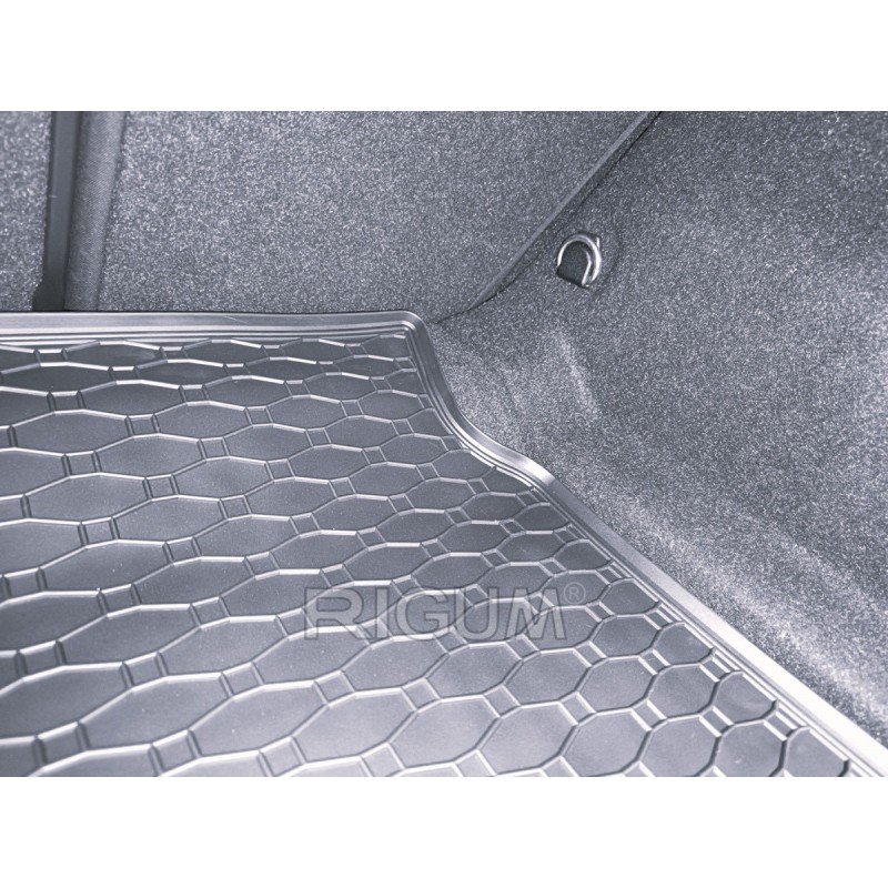 AG PRTLJAŽNIK BMW 3 G20 19-/BMW 4 Coupe 20-(G22)/BMW 4 Gran Coupe 20- AG PRTLJAŽNIK BMW 3 G20 19-/BMW 4 Coupe 20-(G22)/BMW 4 Gran Coupe 20-