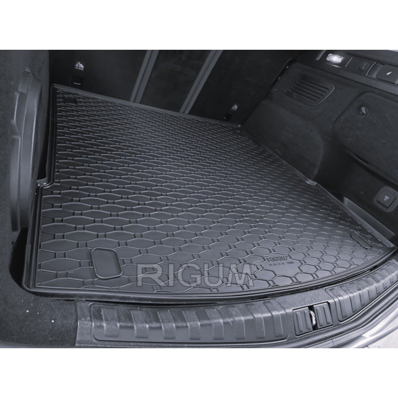 AG PRTLJAŽNIK ALFA ROMEO STELVIO 17-/2020-