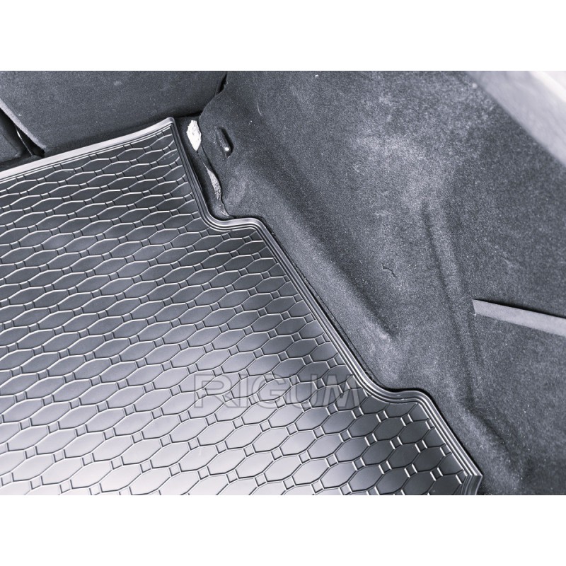 AG PRTLJAŽNIK FORD MONDEO SDN  2007- AG PRTLJAŽNIK FORD MONDEO SDN  2007-