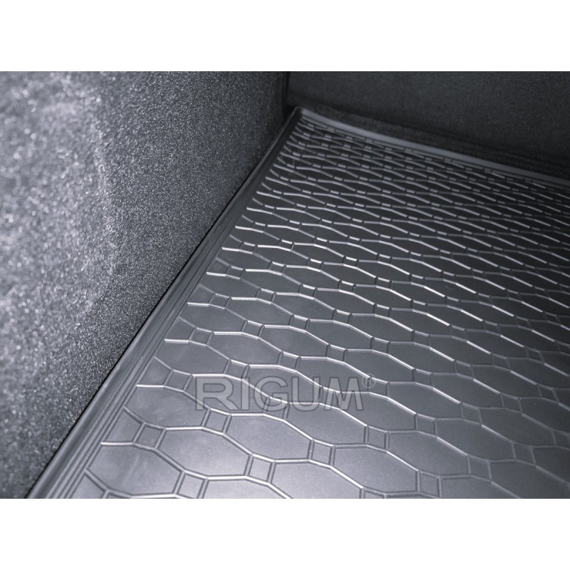 GUMENI TEPISI PRTLJAŽNIK FIAT TIPO HB 16- s rezervnom gumom