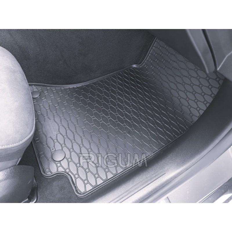 GUMENI TEPISI MERCEDES E-Klase 24-/ PHEV 24- (W/S214)