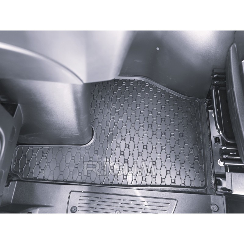 GUMENI TEPISI IVECO X-WAY/ T-WAY 19-/ T-WAY 21- 2 dijela