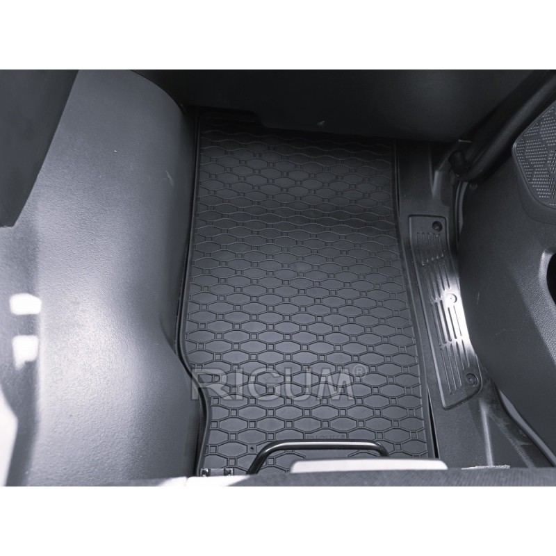 GUMENI TEPISI IVECO X-WAY/ T-WAY 19-/ T-WAY 21- 2 dijela